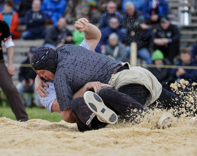 Poster Bern-Jurassisches Schwingfest Nods